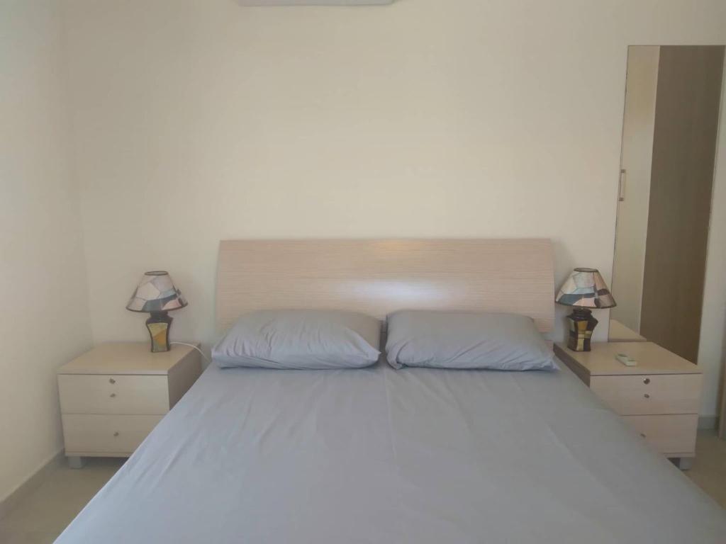 Кити: 2 bedroom apartment with communal pool and roof garden