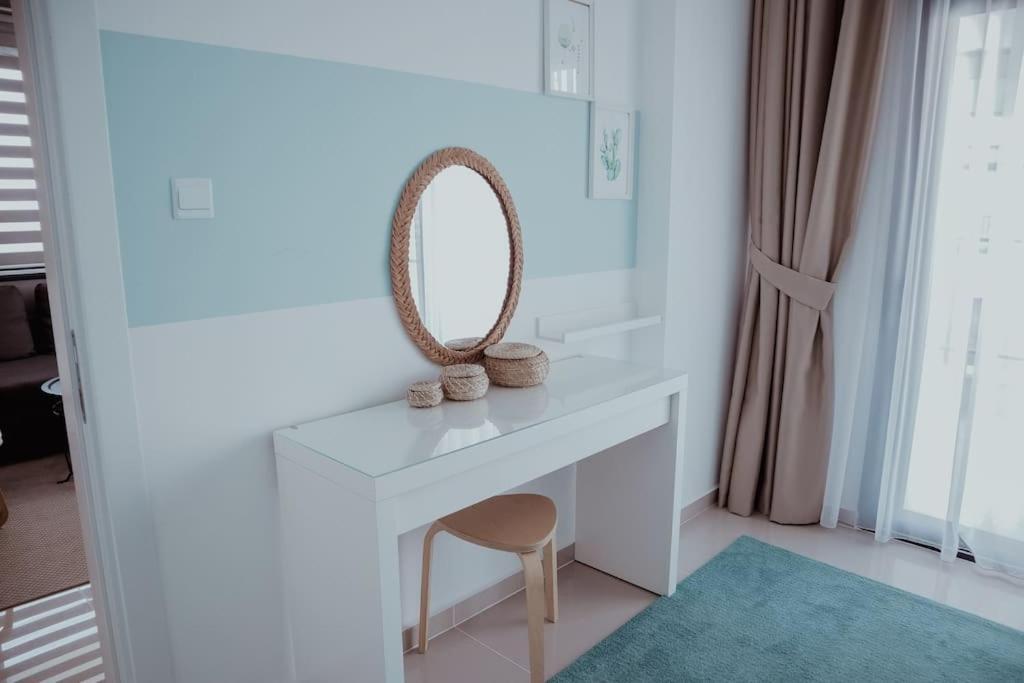 Трикомо (Искеле): Uninterrupted Views, 1 Bedroom