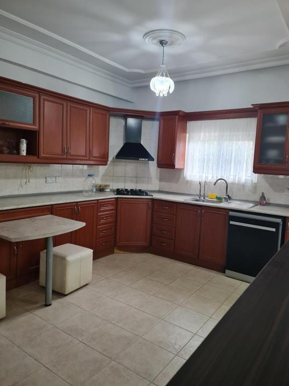 Кирения: Ayorgiev 3 Bedroom Cosy House