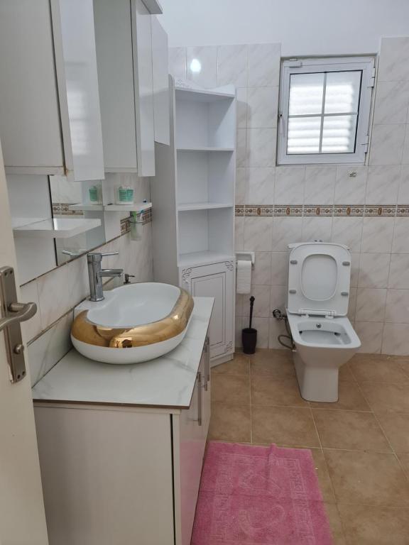 Кирения: Ayorgiev 3 Bedroom Cosy House