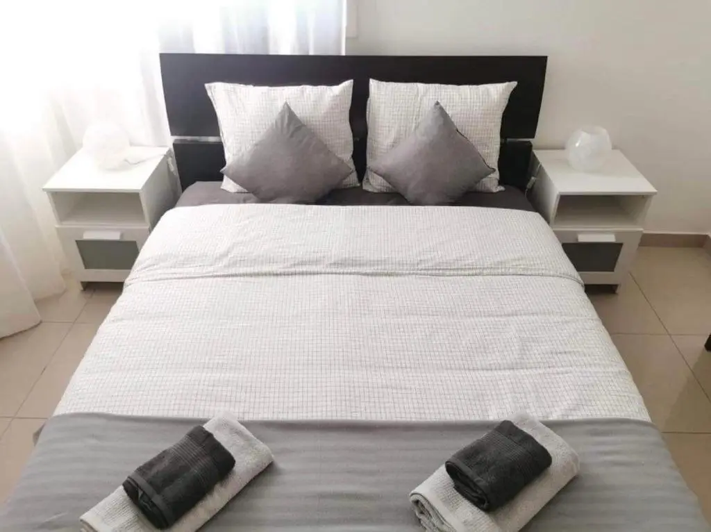 Ороклини: Spacious 2 bedroom apartment