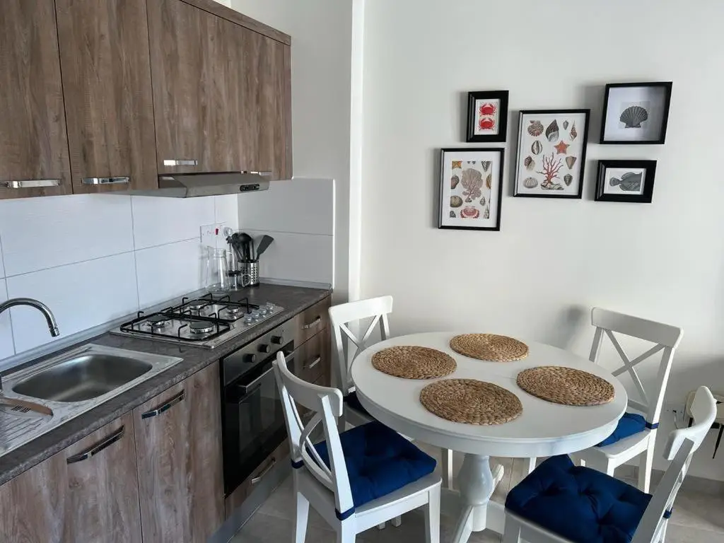Авгору: Royal Life Poseidon Block B 1 bedroom