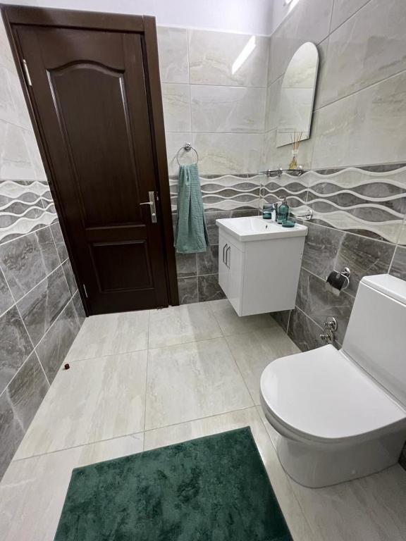 Авгору: Royal Life Poseidon Block B 1 bedroom