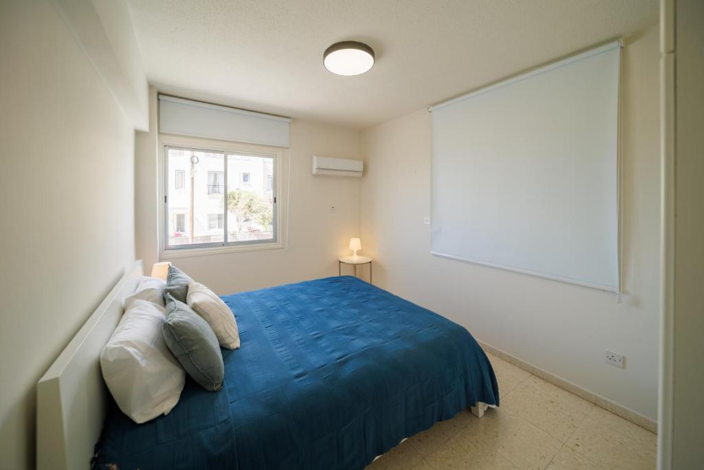 Пафос: 2bed Apartment by the Sea