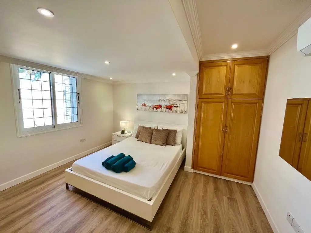 Агиос Тихонас: Dream Beachfront Bungalow