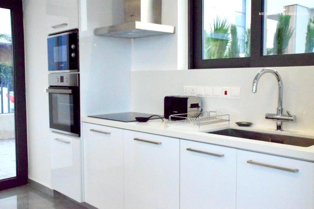 Протарас: By the Beach Villa 26