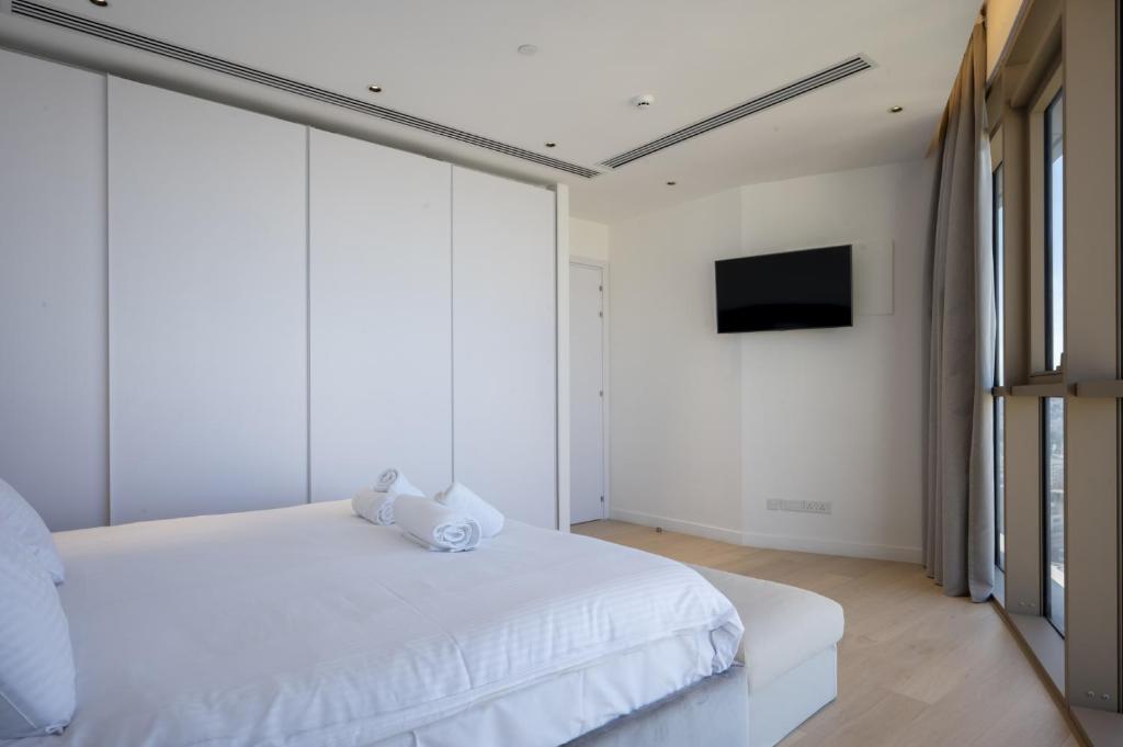 Никосия: 360 Nicosia-3 bedrooms Exclusive Panoramic View Residence