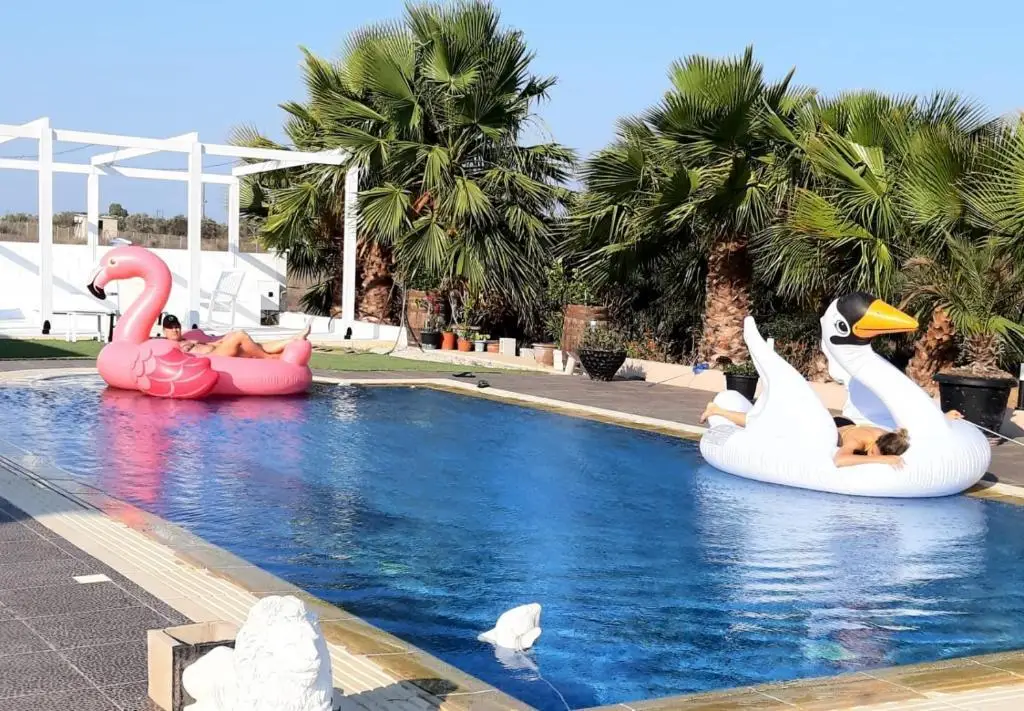 Кити: The Pervoli Studio - Pool - Close To Beach (Adults Only)