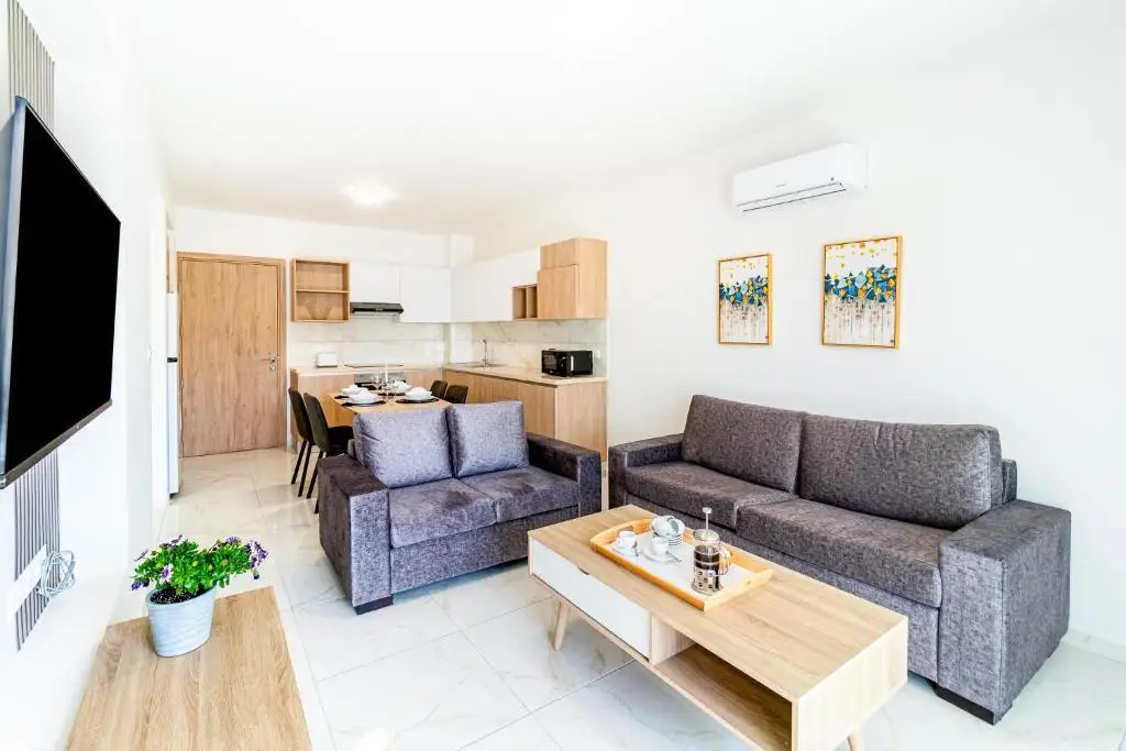 Пафос: Adolina One Bedroom Apartment 303 by Ezoria