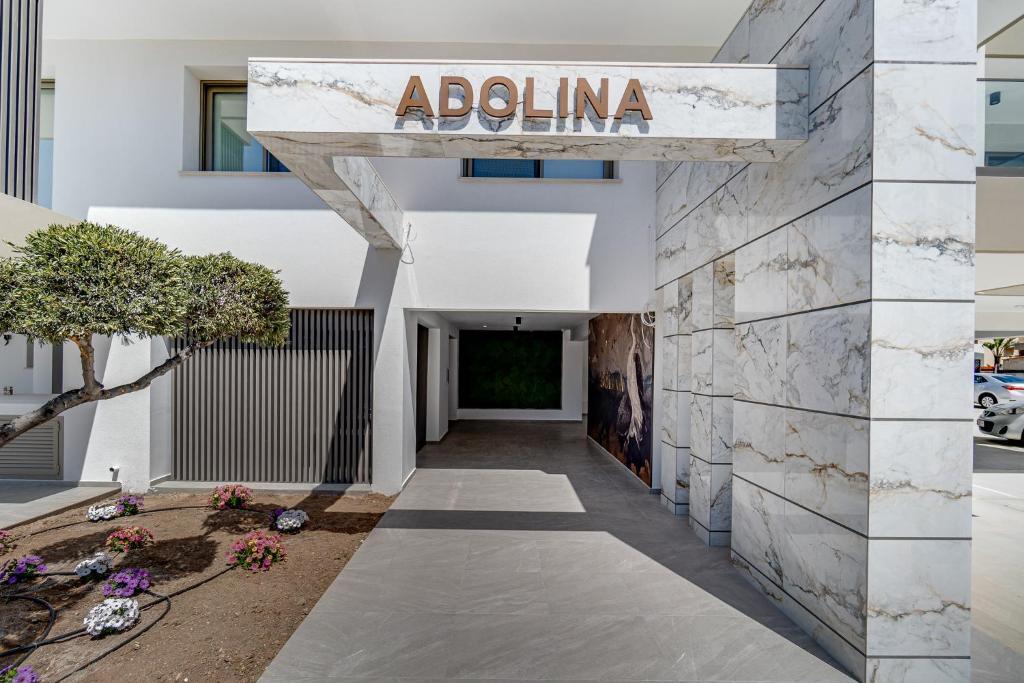 Adolina One Bedroom Apartment 204 by Ezoria — фото 1