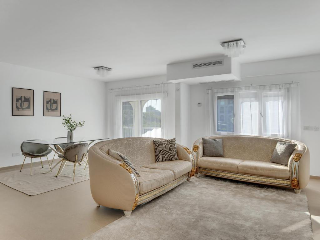Гермасойя: Sanders Sun City - 3-bdr Apt With Shared Pool