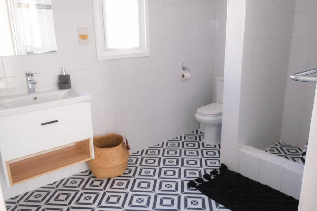Масотос: Detached 3 bedroom villa recently refurbished, only 1200 metres from the sea