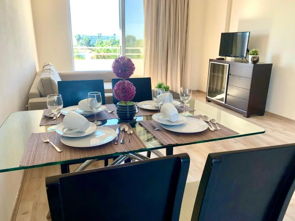 Айя-Напа: Nissi 3 C14 Sea View Top Floor Apartment