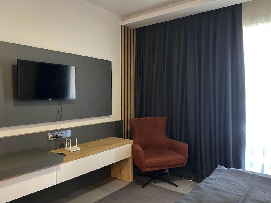 Авгору: Long Beach Resort studio apartment