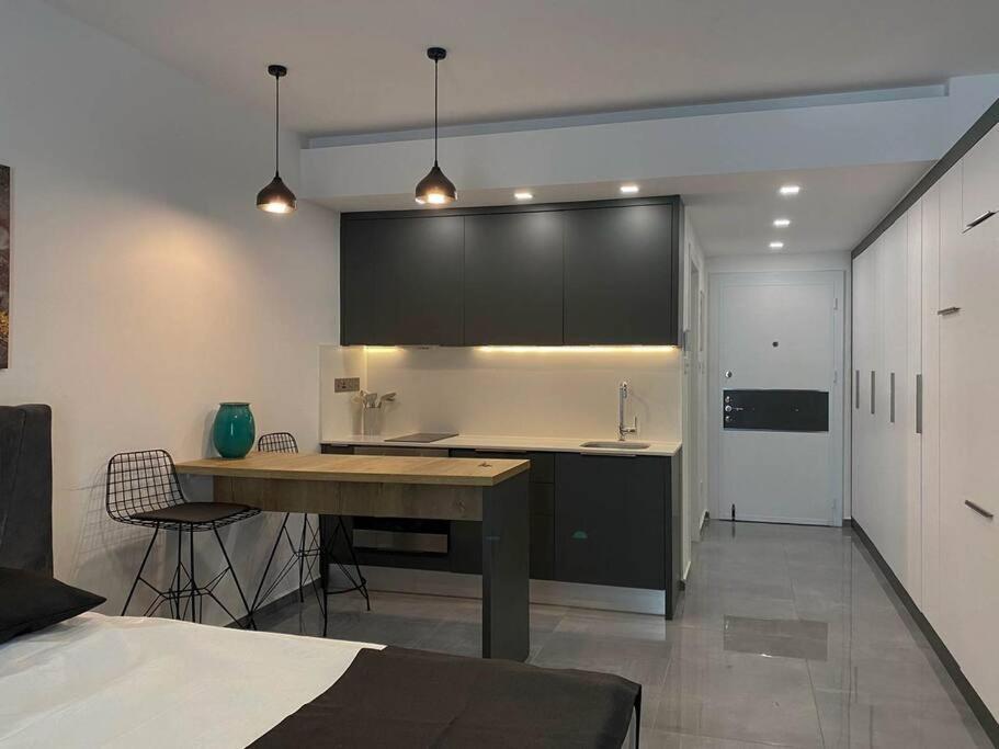 Авгору: Long Beach Resort studio apartment