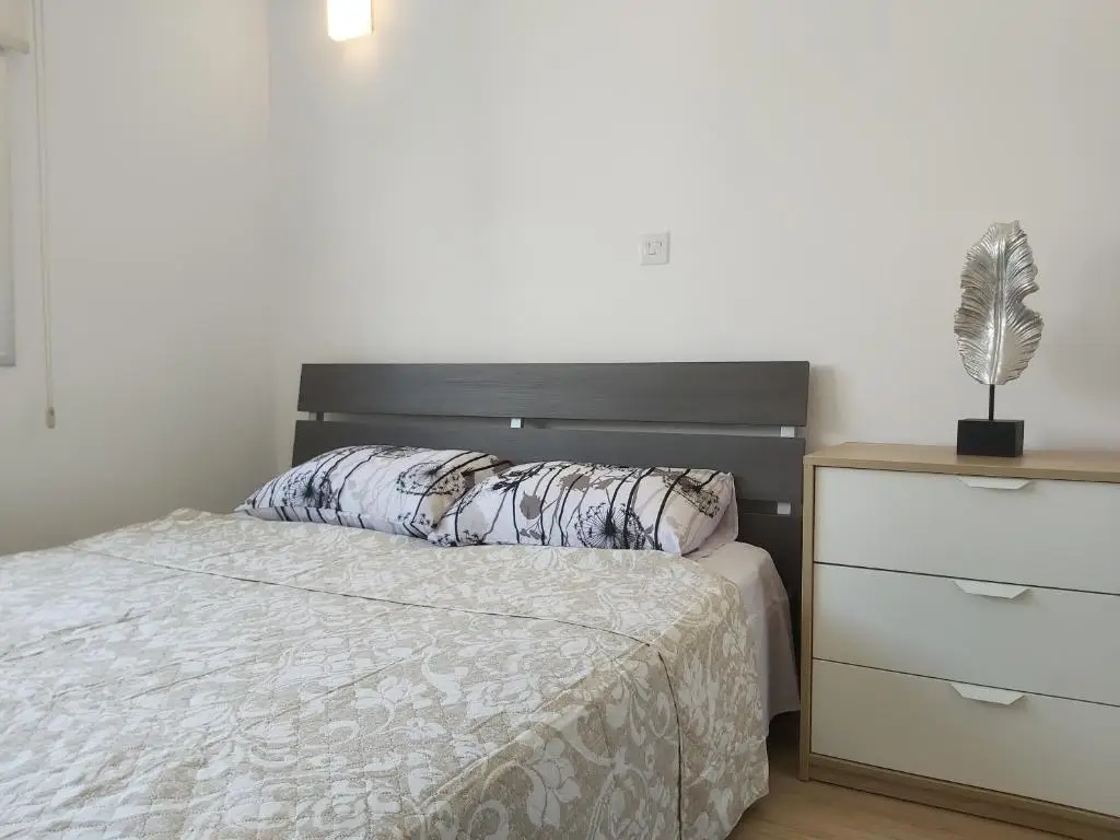Лимассол: Eden Beach Apartment 411