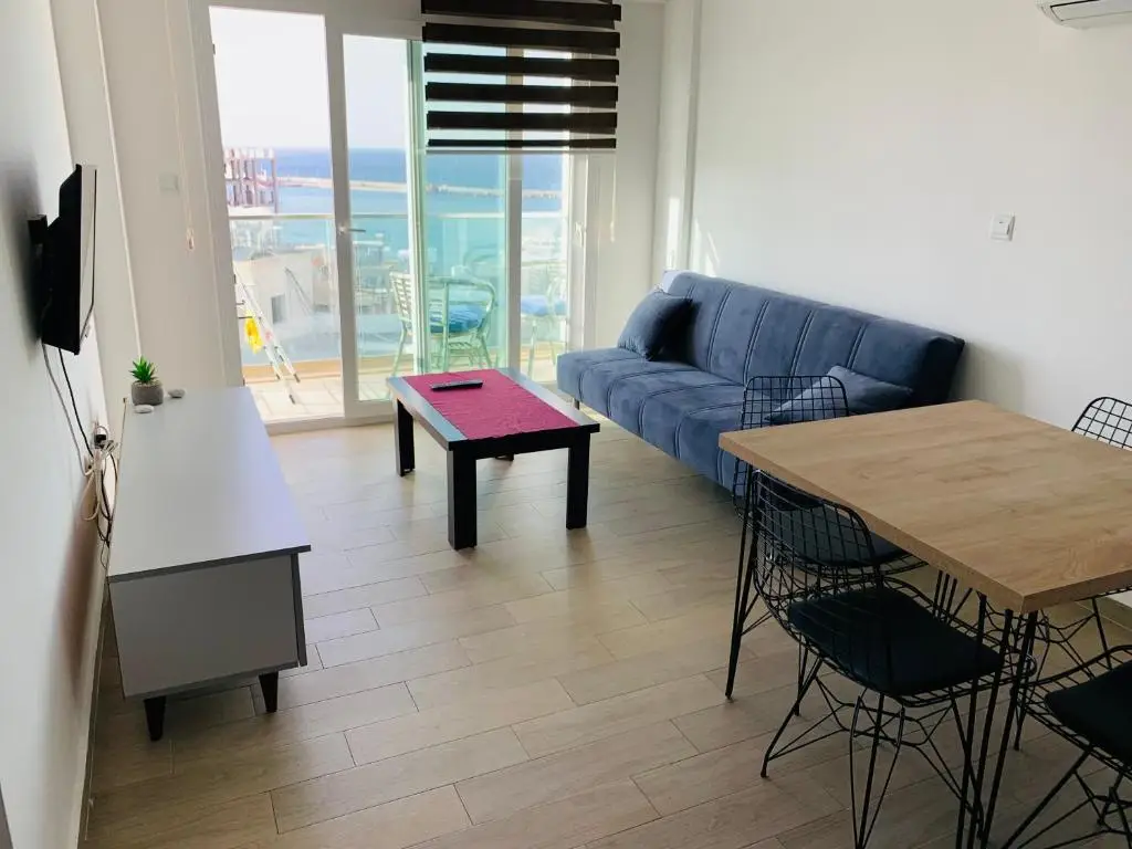 Кирения: Sea view apartment North Cyprus