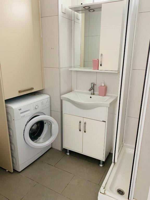 Кирения: Sea view apartment North Cyprus