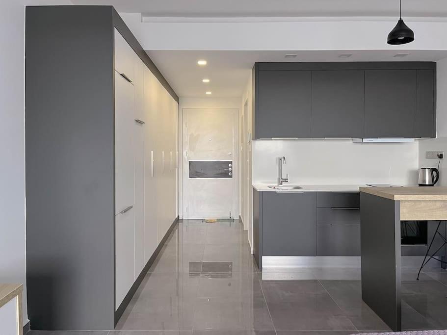 Авгору: Long Beach Holiday Resort studio apartment A5