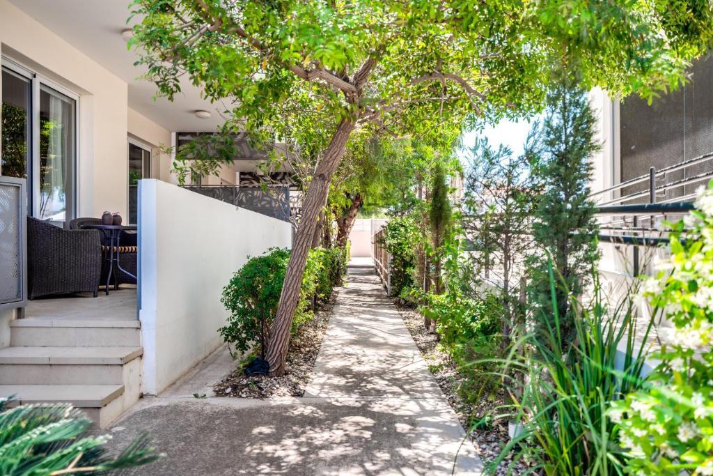 SunnyVillas: 2BR Mythical Apt*Swimming Pool*AK04 — фото 1