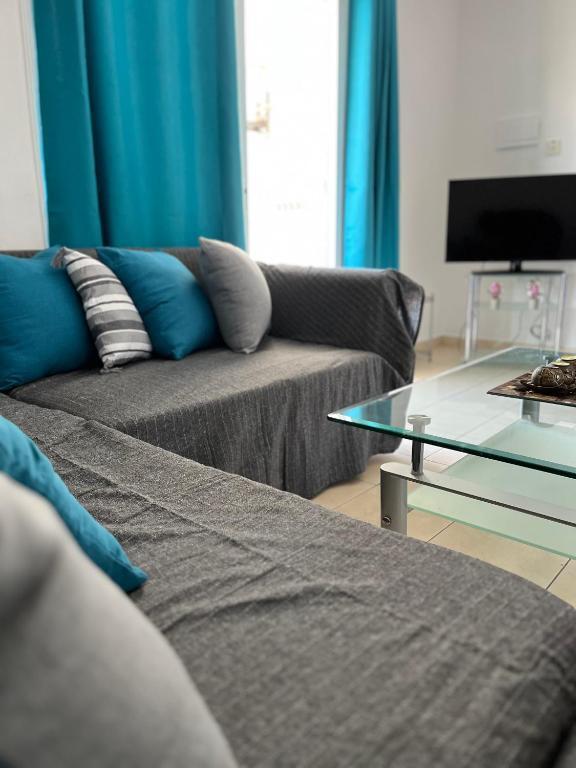 Паралимни: Bluemie 1 Bedroom Apt
