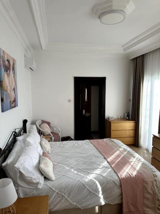 Трикомо (Искеле): Beautiful 5 bed Villa with Pool