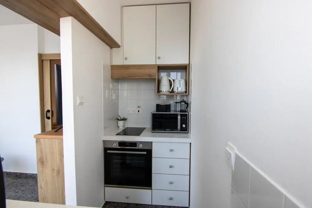 Пафос: Phaedrus Living: Seaview Studio Suite Lighthouse52