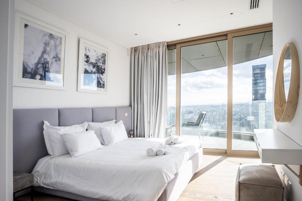 Никосия: 360 Nicosia-3 bedrooms Panoramic Deluxe Residence