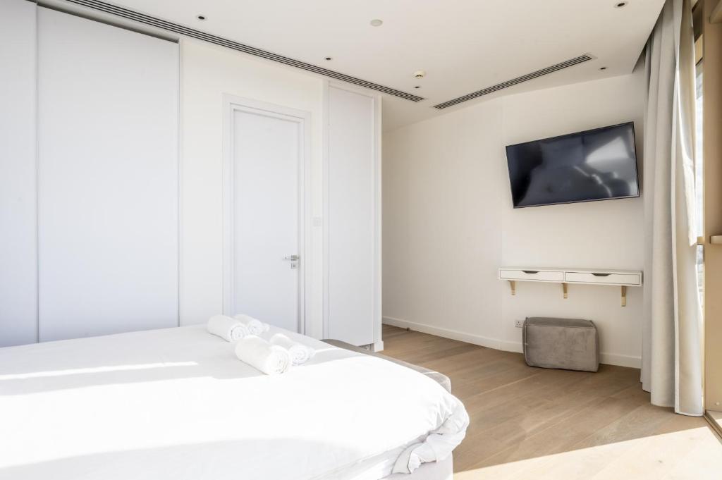 Никосия: 360 Nicosia-3 bedrooms Panoramic Deluxe Residence