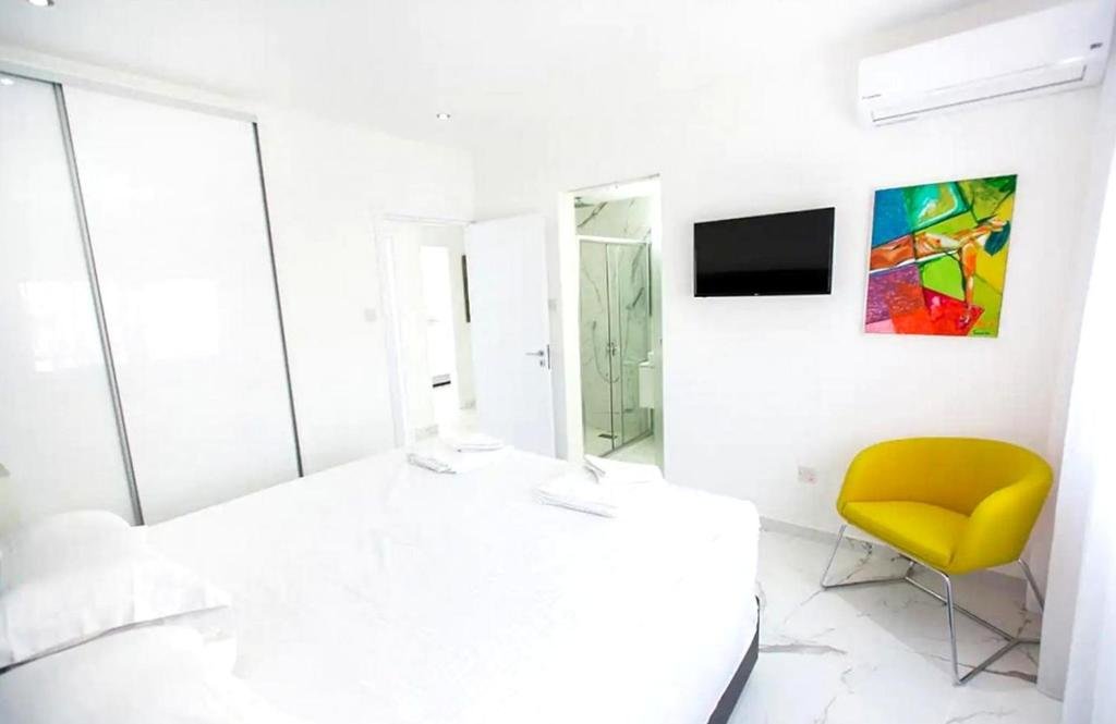 Лимассол: 3Br Seaview Limassol