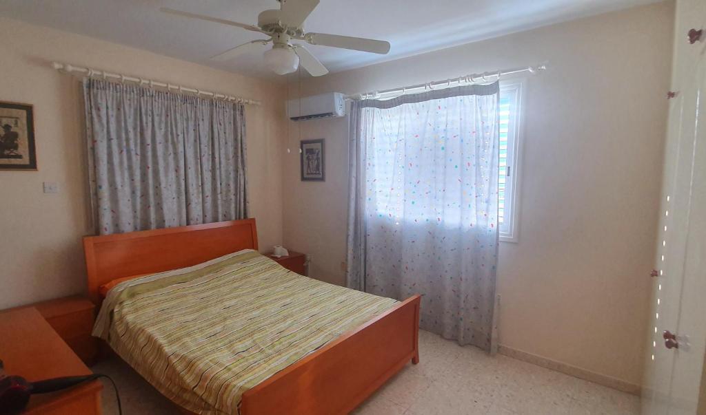 Паралимни: Retire holiday apartment