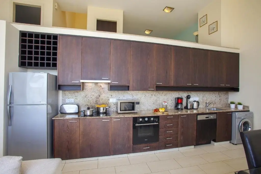 Протарас: Protaras Seafront Villa Infinte Aretousa