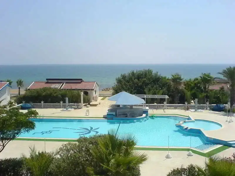 Трикомо (Искеле): Long Beach Hotel And Villas