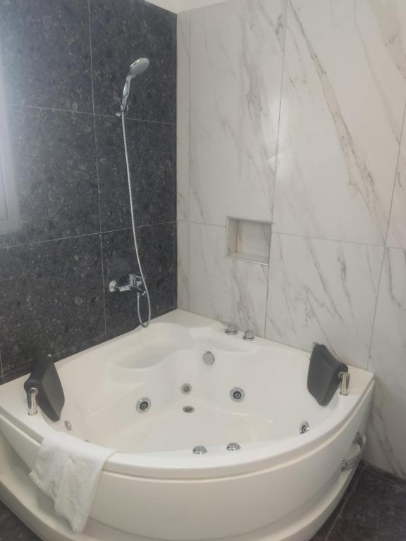 Сотира: Villa Ruby Yiasemina