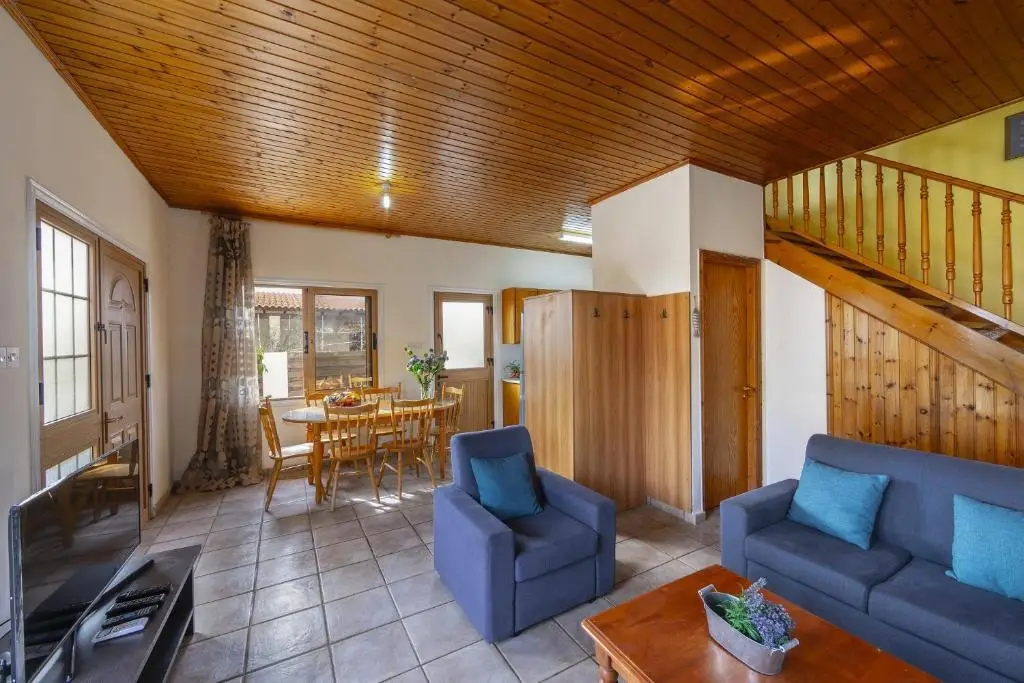 Айя-Напа: Sea Breeze Holiday Villa