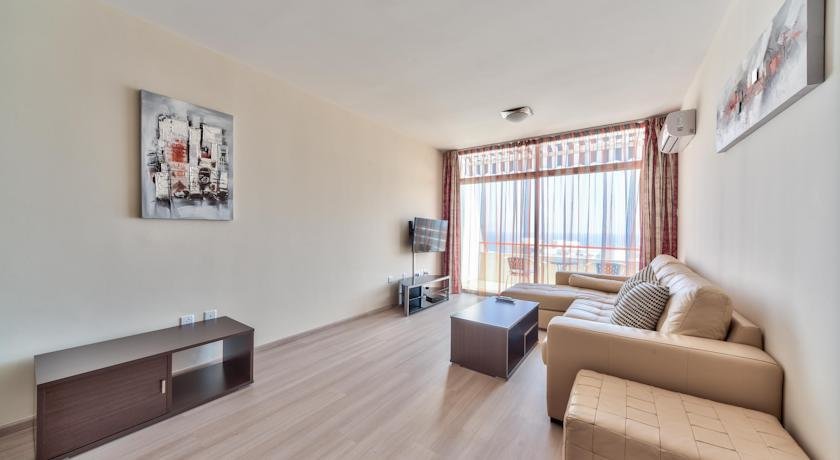 Агиос Тихонас: Amathusia Beach Apartment