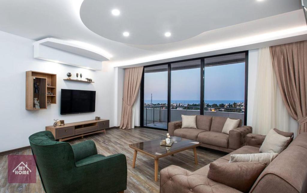 Кирения: Luxury Full Sea & Mountain View Penthouses