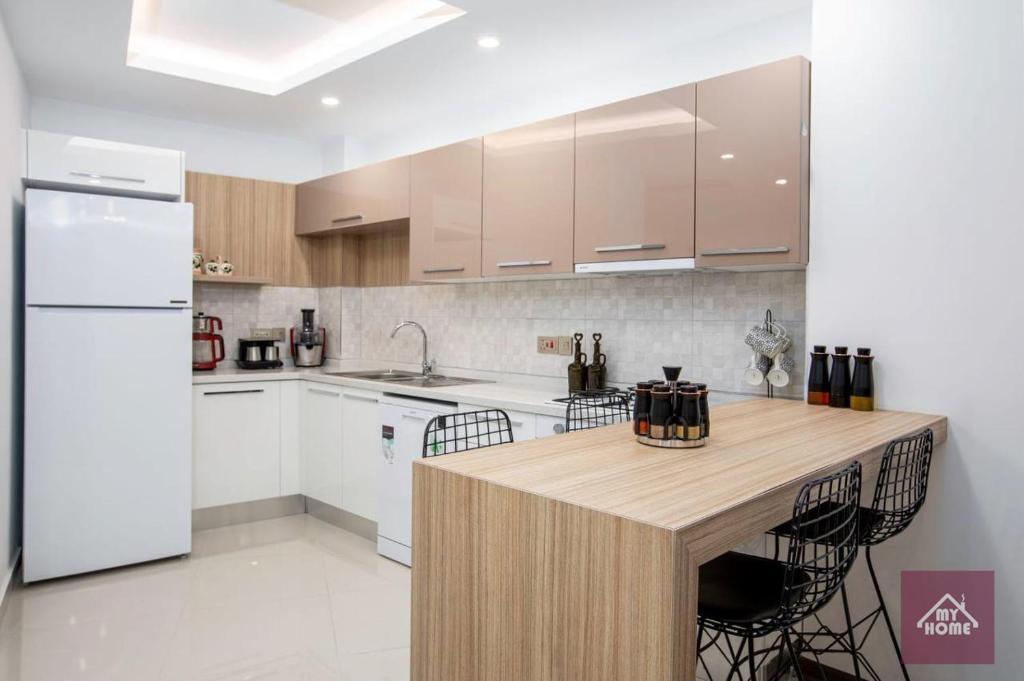 Кирения: Luxury Full Sea & Mountain View Penthouses
