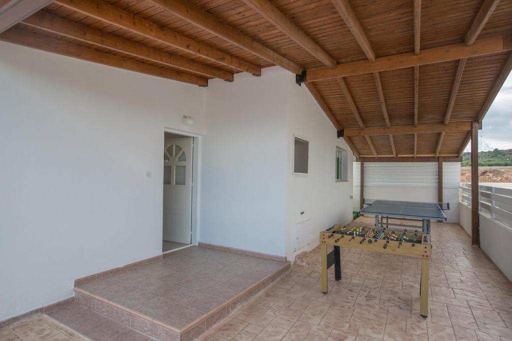 Протарас: Villa Dionysos