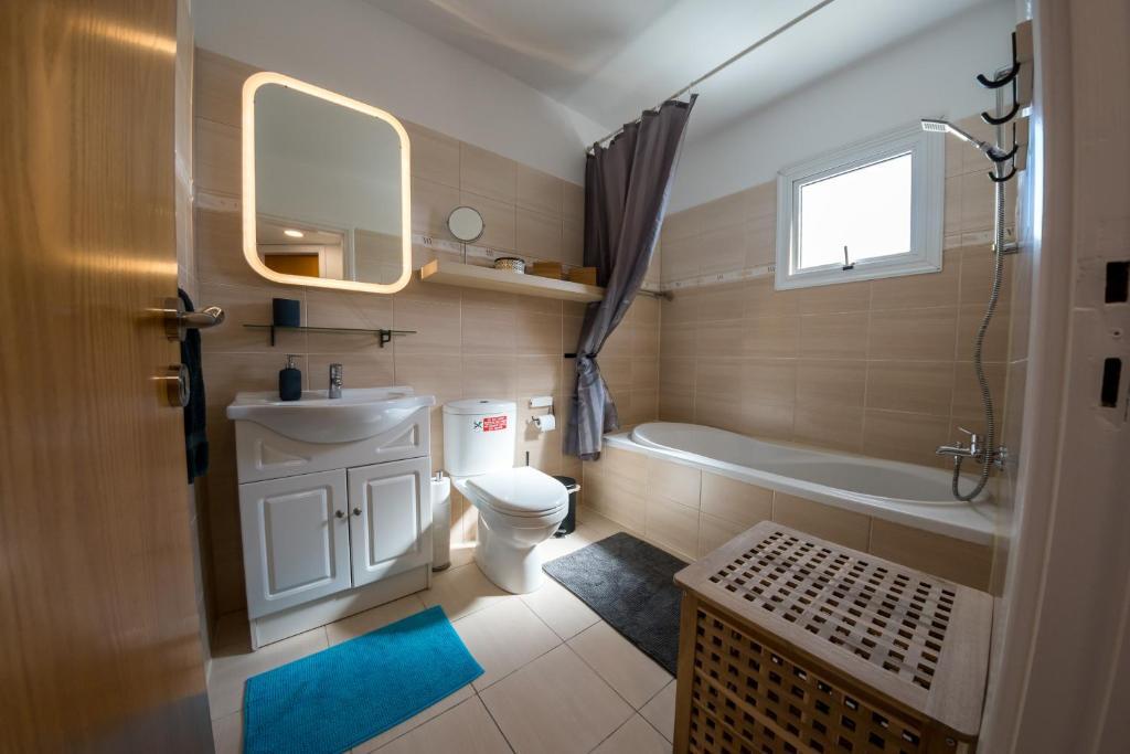 Айя-Напа: Paradi Nissi Golden Sands Apartment