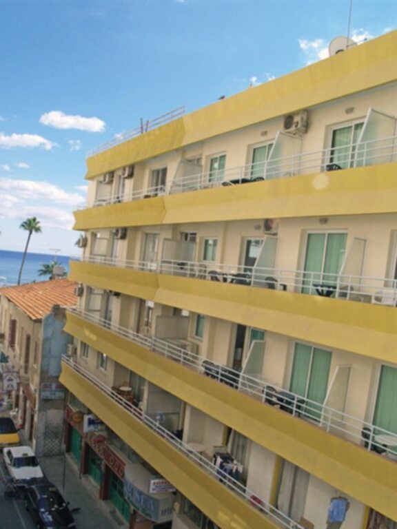 Ларнака: Palm Sea Beach Appartments