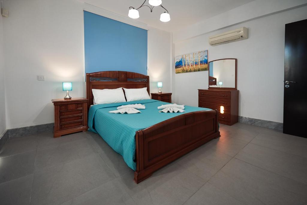Протарас: Beach Front Bella Vista by Ezoria Villas