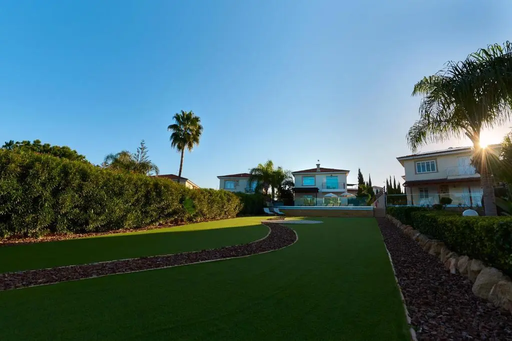 Beach Front Bella Vista by Ezoria Villas — фото 1