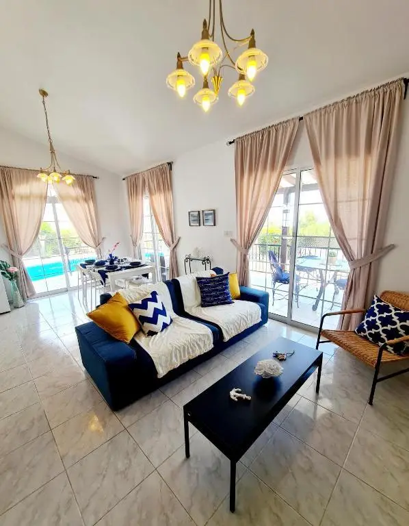 Тала: Villa Elysium, 3 bedrooms, pool, sea view & wifi