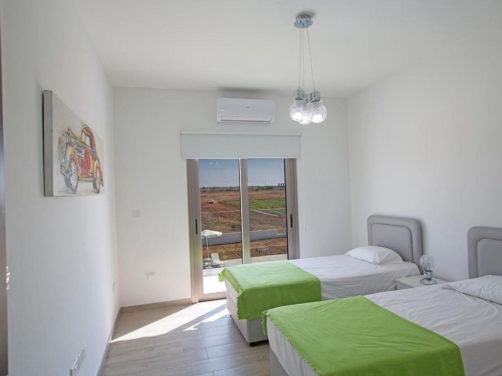 Протарас: Villa Ioanni Chrysos - Luxury and New 6 Bedroom Protaras Villa - Beautiful Sea Views