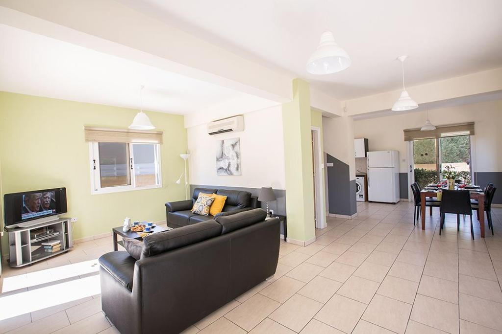 Айя-Напа: Villa Thekla - Modern 3 Bedroom Ayia Thekla Villa with Pool - Close to the Beach