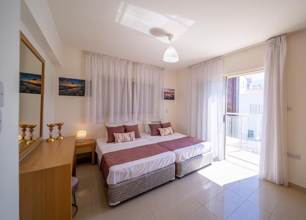 Протарас: Athena Beach Villa