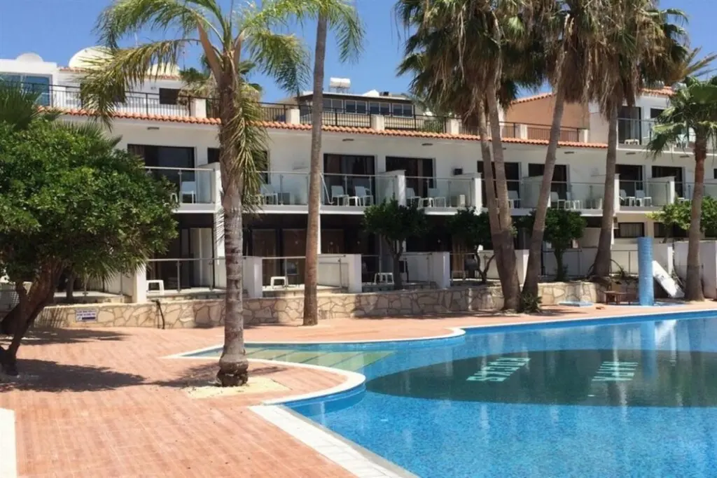 Айя-Напа: Pambos Napa Rocks / Katalina Apartments
