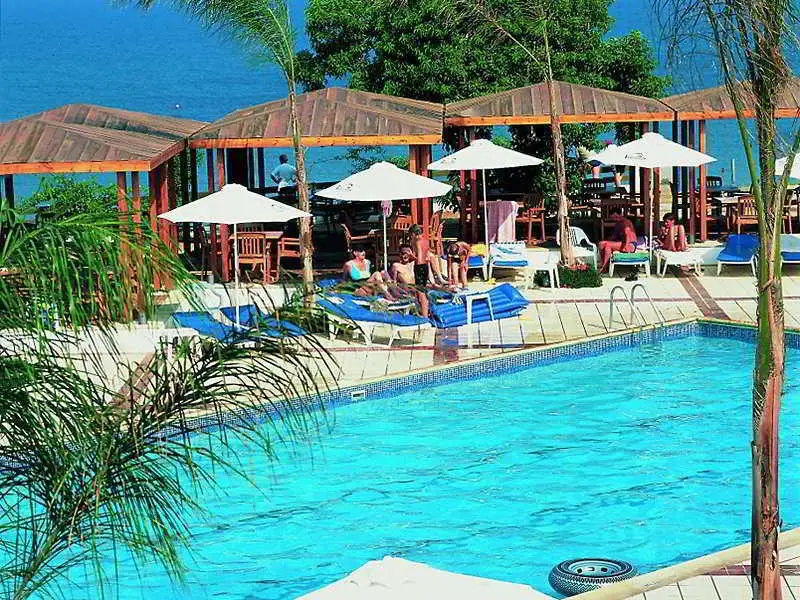 Перволия: Faros Holiday Village