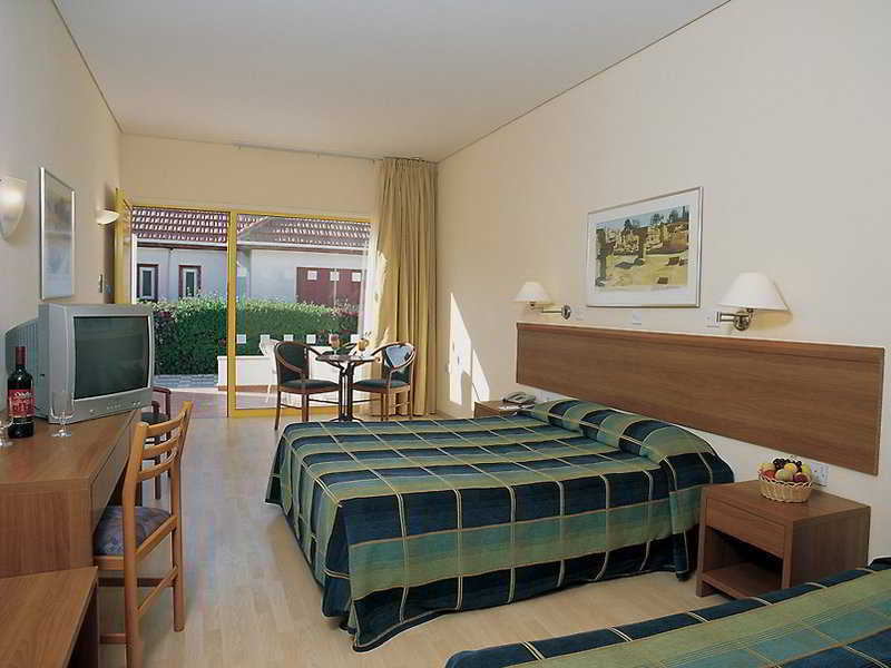 Faros Holiday Village — фото 1
